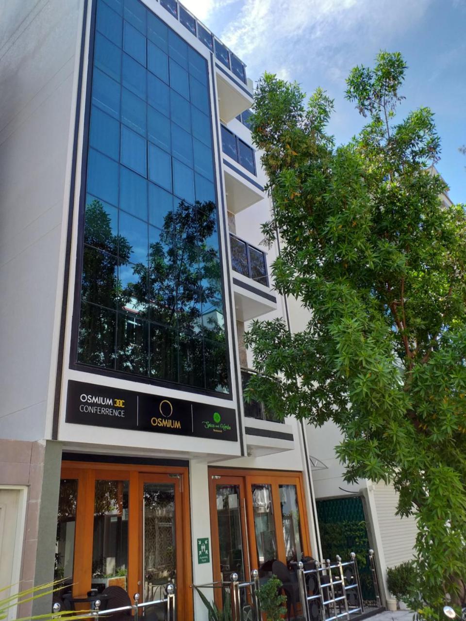 Osmium Hotel Hulhumale Exterior foto
